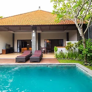 Transera Kirana Villas Seminyak